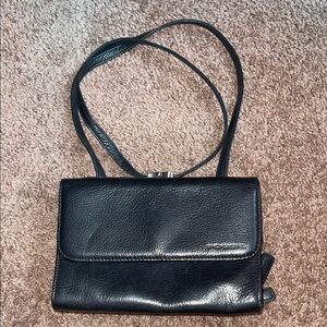 Fossil Black Crossbody Bag with Sleek Design